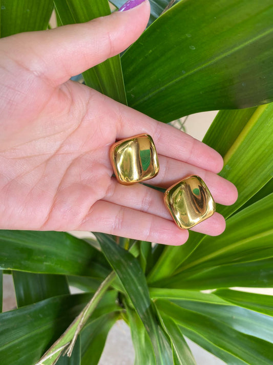 Brinco quadrado orgânico em Aço Inoxidável